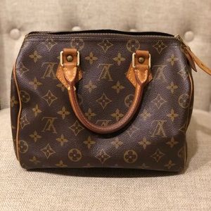 Louis Vuitton Speedy 25